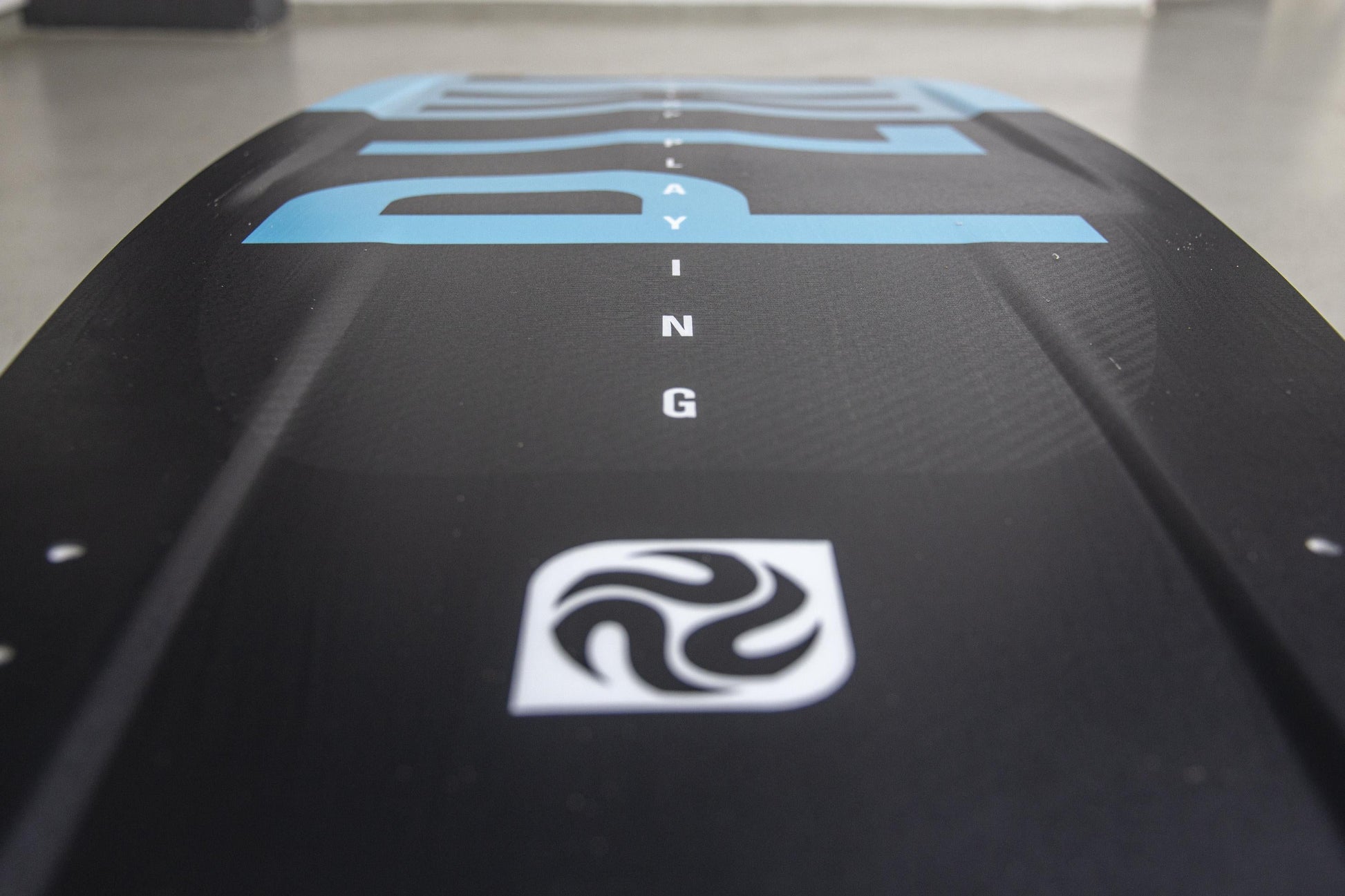 PLKB Capital V3 Carbon Kiteboard – Bild 2